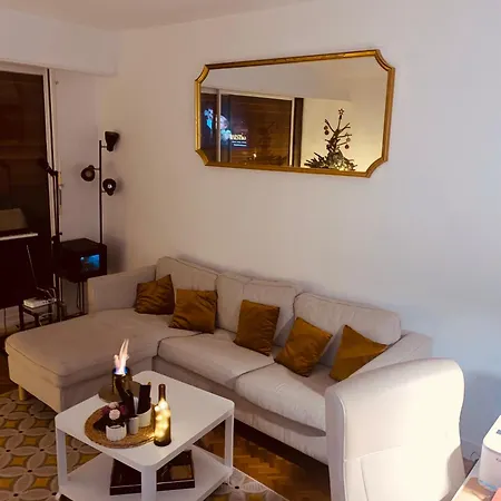 Unique Et Chic Paris 15 Min Champs Elysee Apartment Rueil-Malmaison